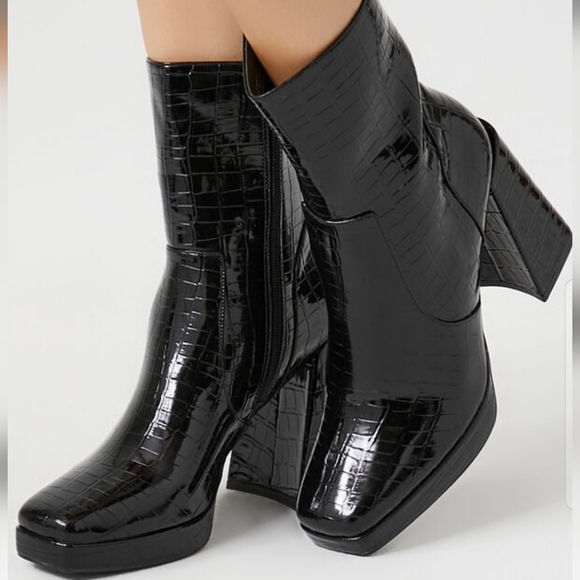 Faux Croc Ankle Boots - Picture 2 of 2